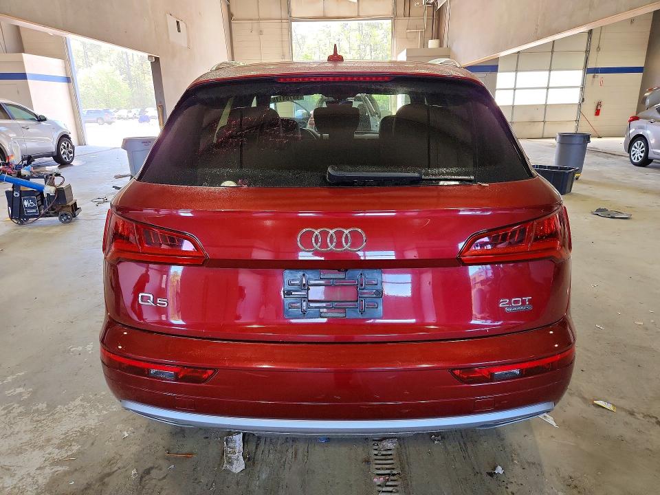 Продаж на аукціоні авто 2018 Audi Q5, vin: WA1ANAFY8J2020490, номер лоту: 48784116