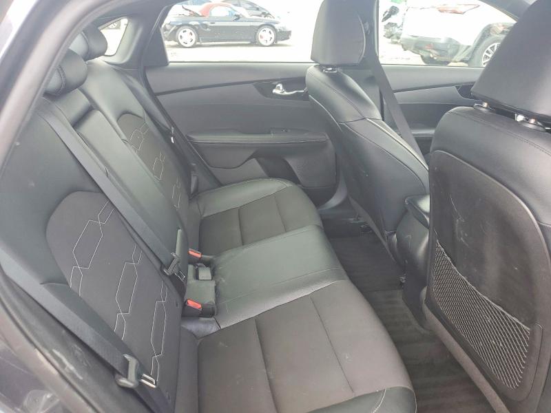 Продажа на аукционе авто 2021 Kia Forte, vin: 3KPF34AD4ME308327, номер лота: 49408576