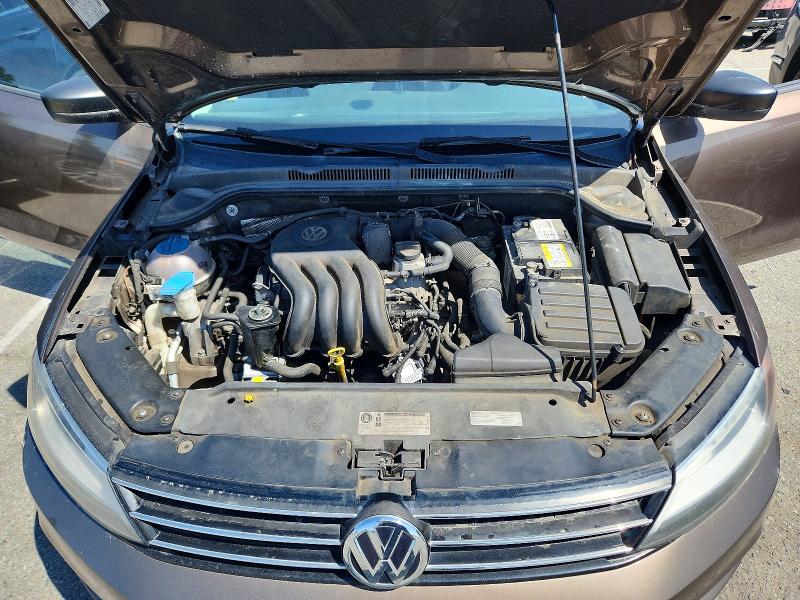 51802086 :رقم المزاد ، 3VW2K7AJ8FM237440 vin ، 2015 Volkswagen Jetta مزاد بيع
