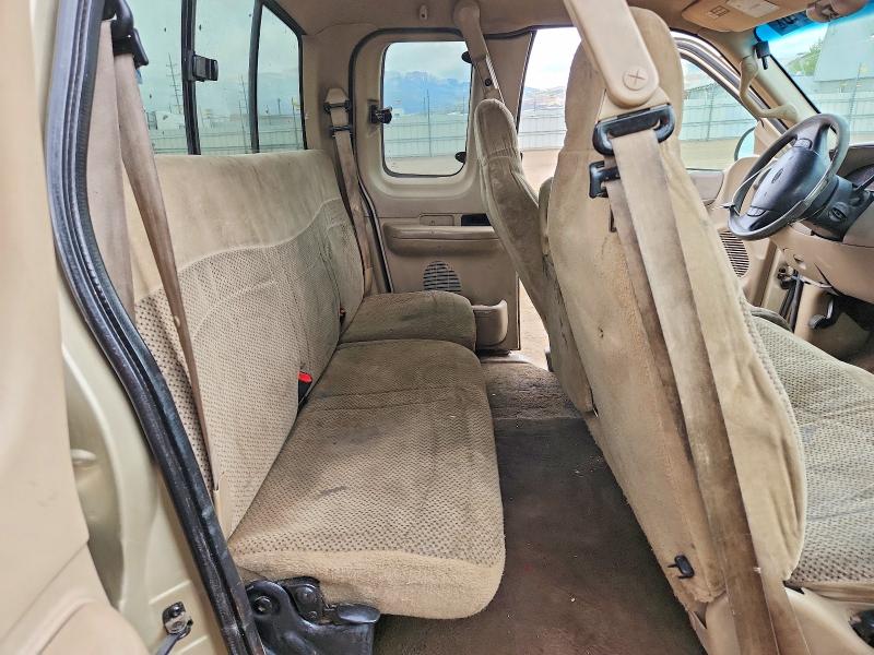 2000 Ford F150 მანქანა იყიდება აუქციონზე, vin: 1FTRX18L4YKA30917, აუქციონის ნომერი: 49804516