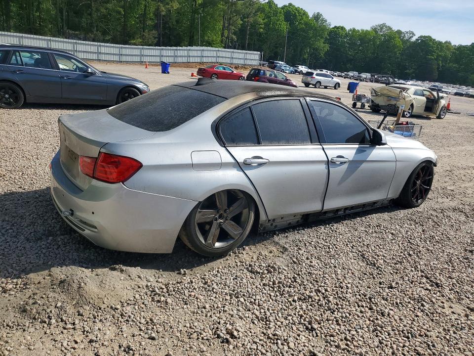 2016 Bmw 328 მანქანა იყიდება აუქციონზე, vin: WBA8E9G56GNT44582, აუქციონის ნომერი: 50740396