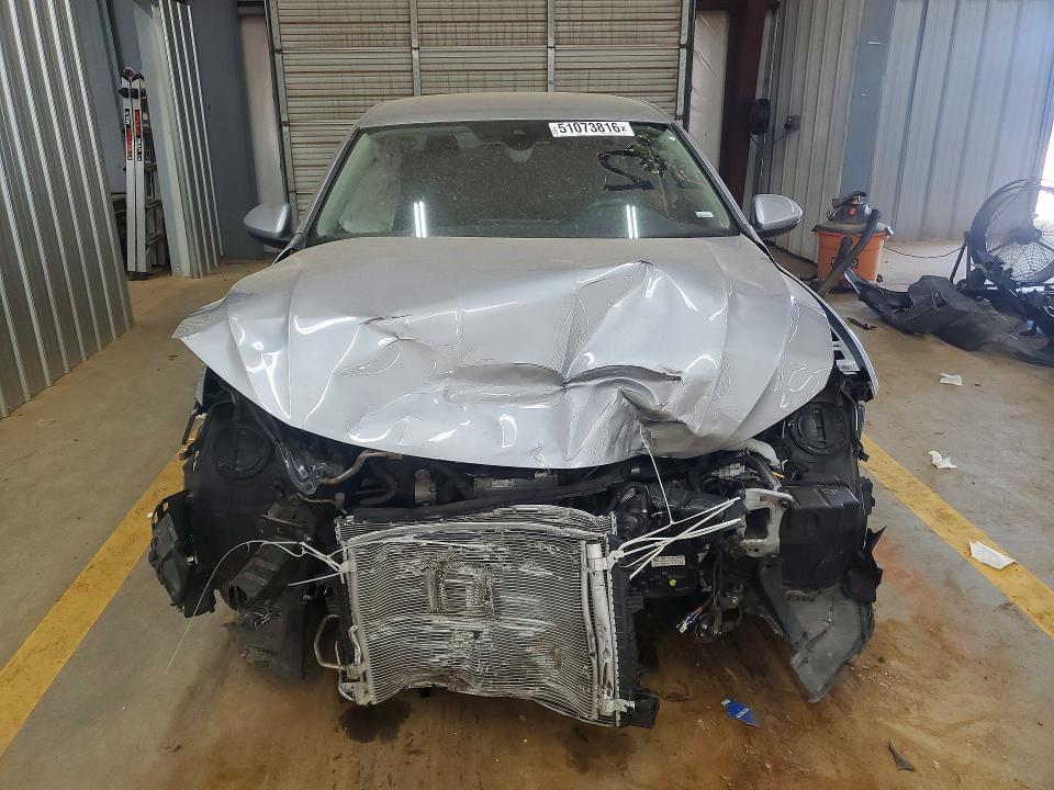 51073816 :رقم المزاد ، 3VW5X7BU3SM022825 vin ، 2025 Volkswagen Jetta مزاد بيع