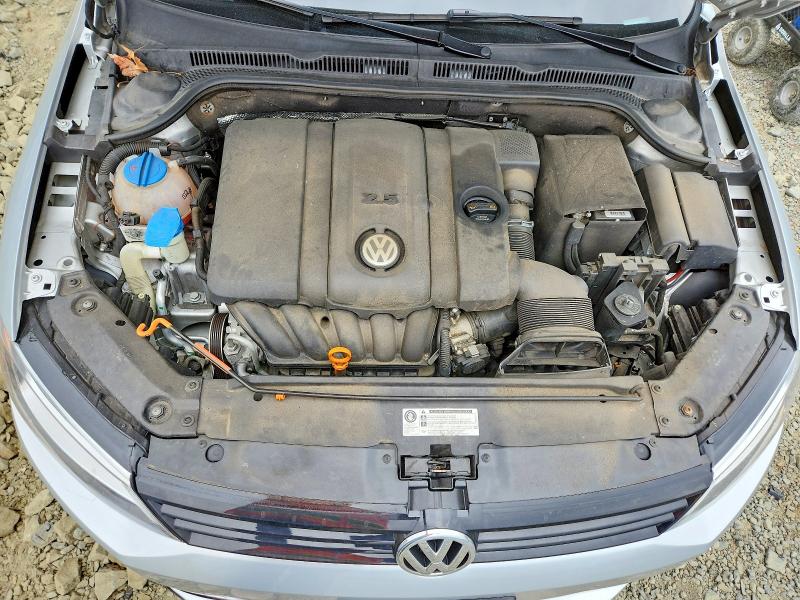 49655866 :رقم المزاد ، 3VWDZ7AJ4BM376320 vin ، 2011 Volkswagen Jetta مزاد بيع