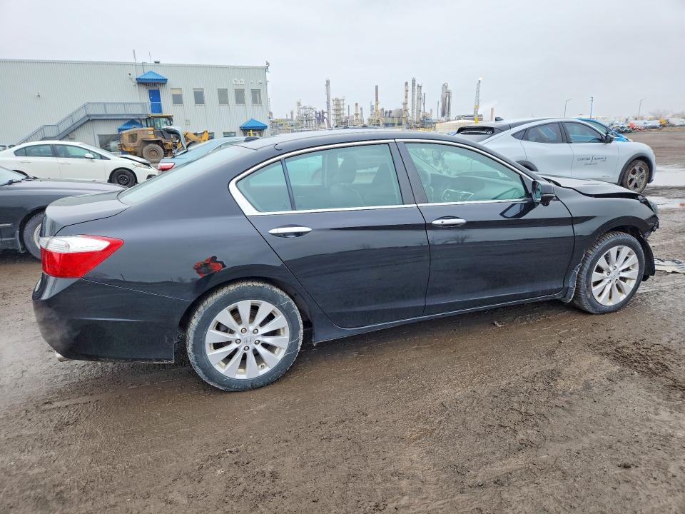 49923686 :رقم المزاد ، 1HGCR2F81FA803089 vin ، 2015 Honda Accord مزاد بيع