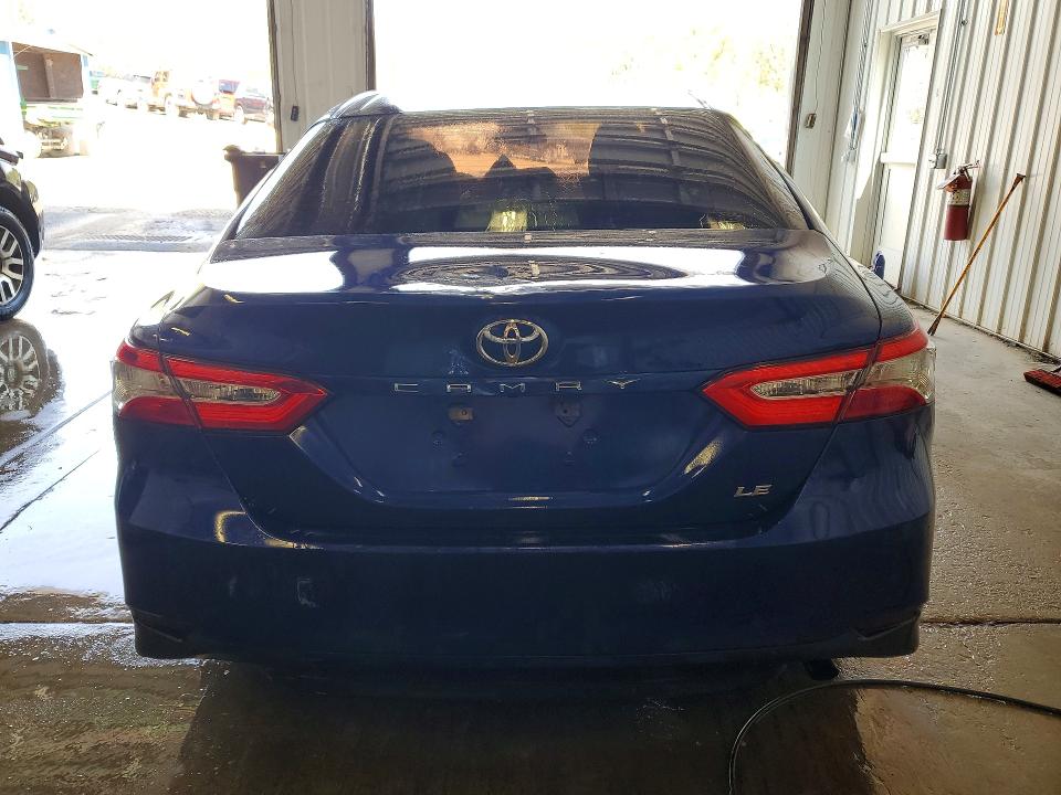 2018 Toyota Camry მანქანა იყიდება აუქციონზე, vin: 4T1B11HK0JU638188, აუქციონის ნომერი: 51403106