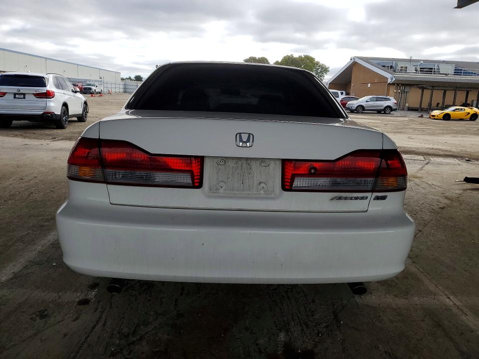 48441256 :رقم المزاد ، 1HGCG16581A043435 vin ، 2001 Honda Accord مزاد بيع
