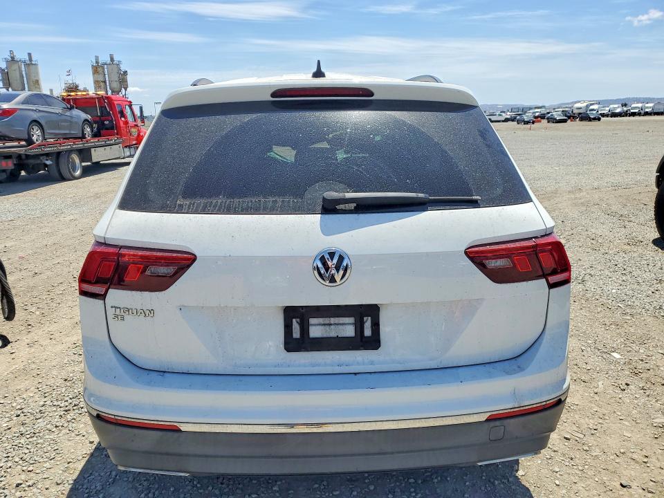 50712736 :رقم المزاد ، 3VV3B7AX1MM009564 vin ، 2021 Volkswagen Tiguan مزاد بيع
