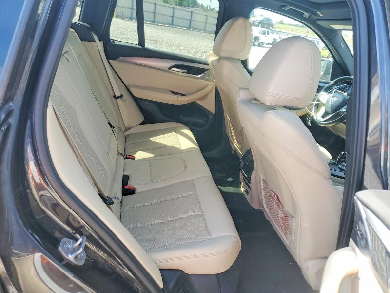 50505586 :رقم المزاد ، 5UX43DP09N9M83639 vin ، 2022 Bmw X3 مزاد بيع