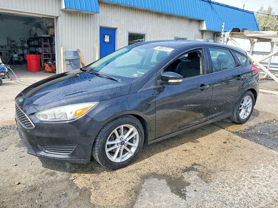 Auction sale of the 2015 Ford Focus, vin: 1FADP3K24FL252120, lot number: 50120356