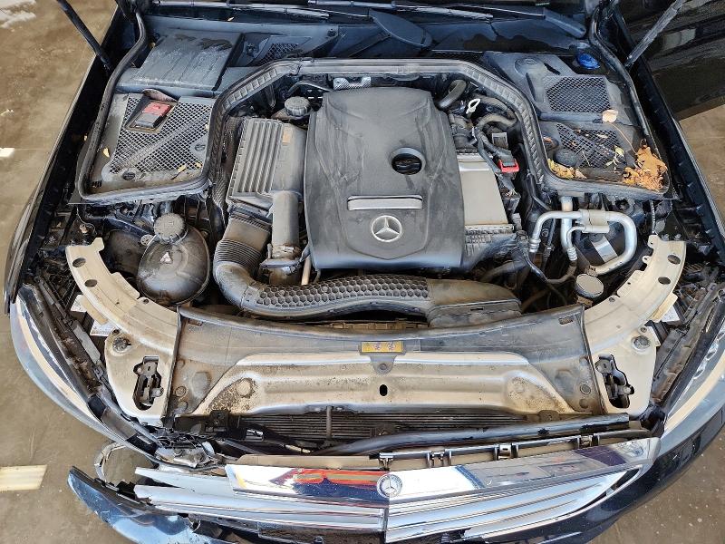 50504896 :رقم المزاد ، 55SWF4KB5FU017240 vin ، 2015 Mercedes-benz C مزاد بيع