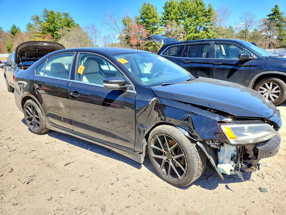 2011 Volkswagen Jetta მანქანა იყიდება აუქციონზე, vin: 3VWLX7AJ1BM300331, აუქციონის ნომერი: 50695046