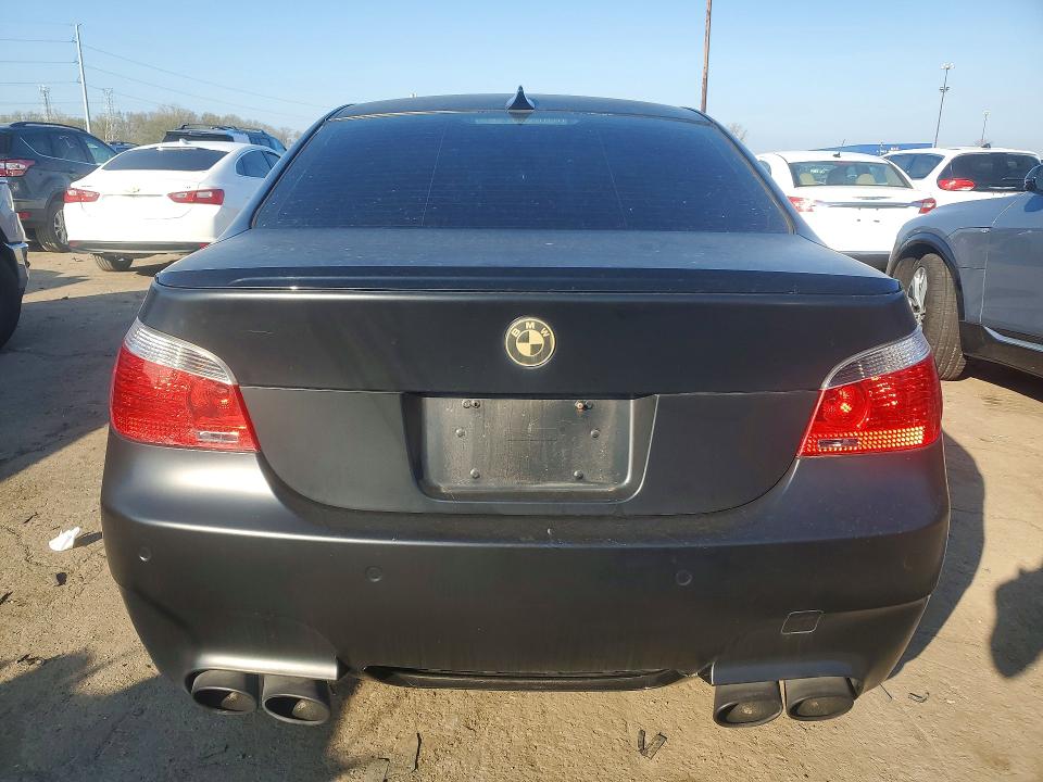 51101256 :رقم المزاد ، WBSNB93537CX07283 vin ، 2007 Bmw M5 مزاد بيع