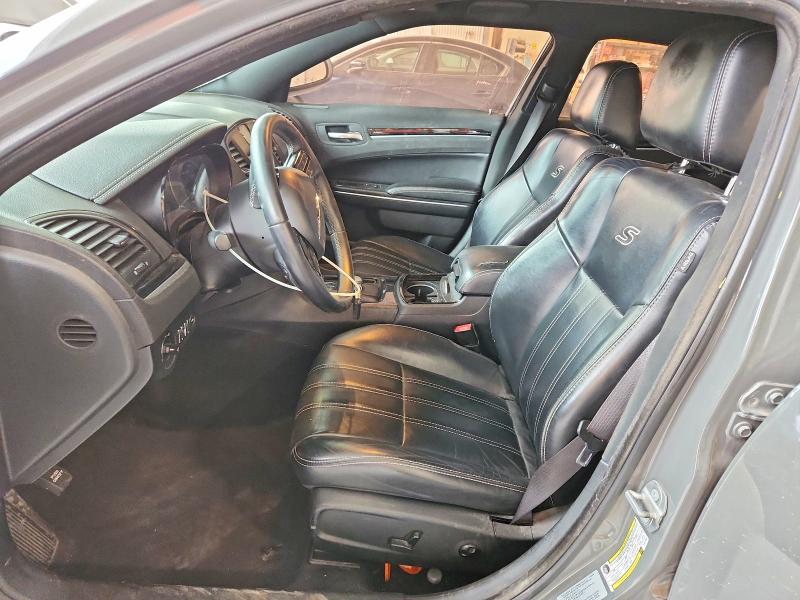 50951116 :رقم المزاد ، 2C3CCAGGXHH518934 vin ، 2017 Chrysler 300 مزاد بيع