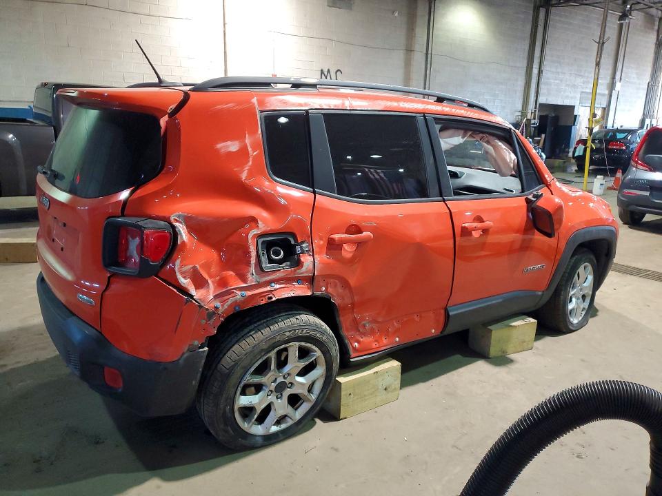 Продаж на аукціоні авто 2016 Jeep Renegade, vin: ZACCJBBT8GPE38895, номер лоту: 49140896