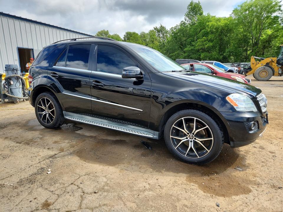 2011 Mercedes-benz Ml მანქანა იყიდება აუქციონზე, vin: 4JGBB8GB6BA700266, აუქციონის ნომერი: 49814876