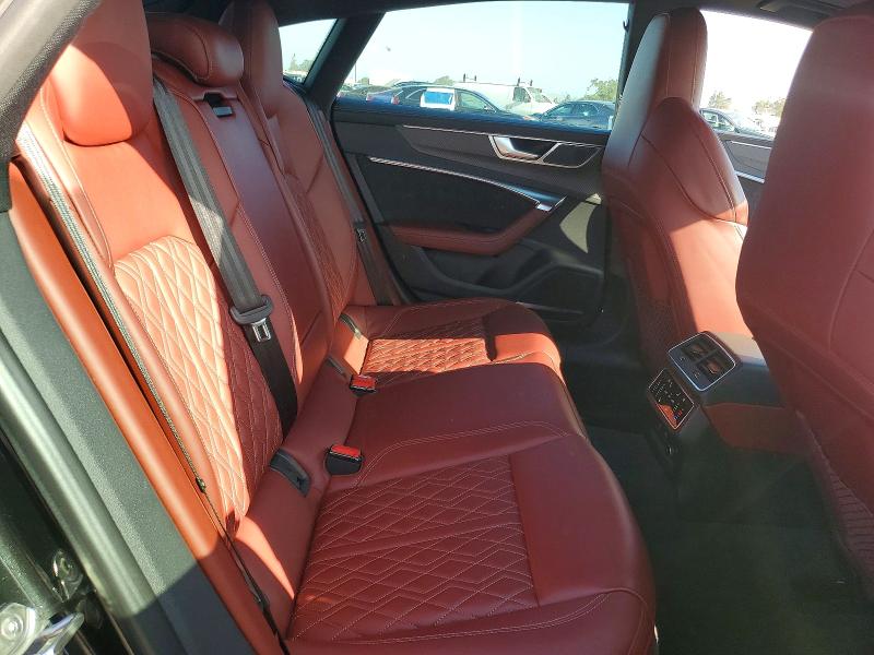 52083086 :رقم المزاد ، WAUSFBF24MN072790 vin ، 2021 Audi S7 مزاد بيع