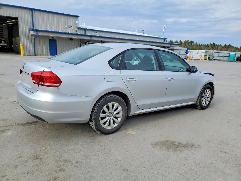 Продажа на аукционе авто 2013 Volkswagen Passat, vin: 1VWAP7A3XDC079826, номер лота: 49723736