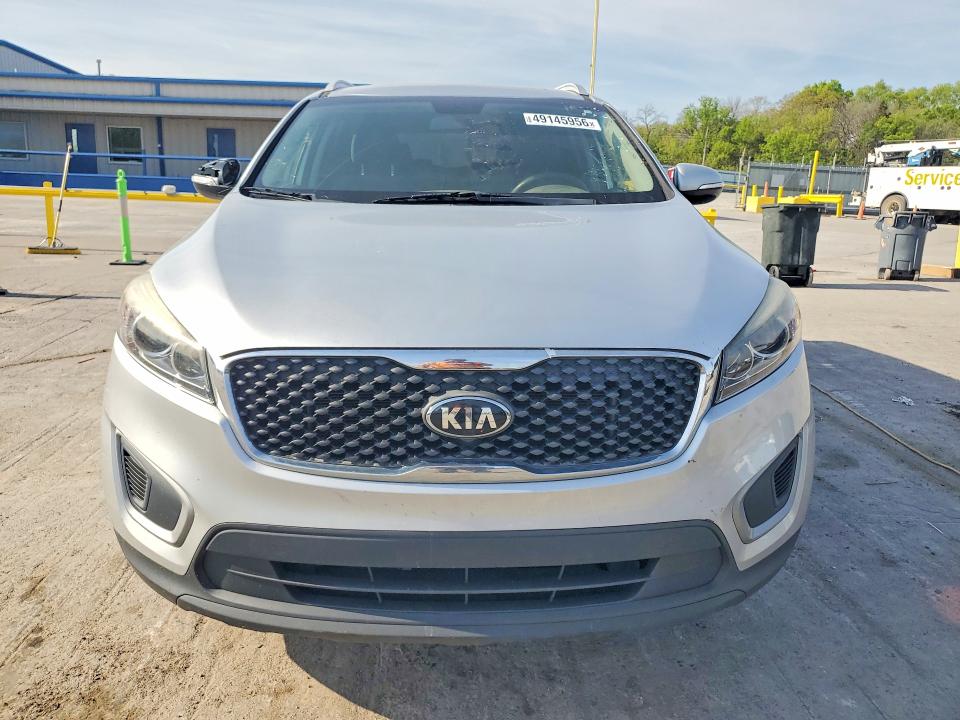 49145956 :رقم المزاد ، 5XYPGDA56JG413872 vin ، 2018 Kia Sorento مزاد بيع