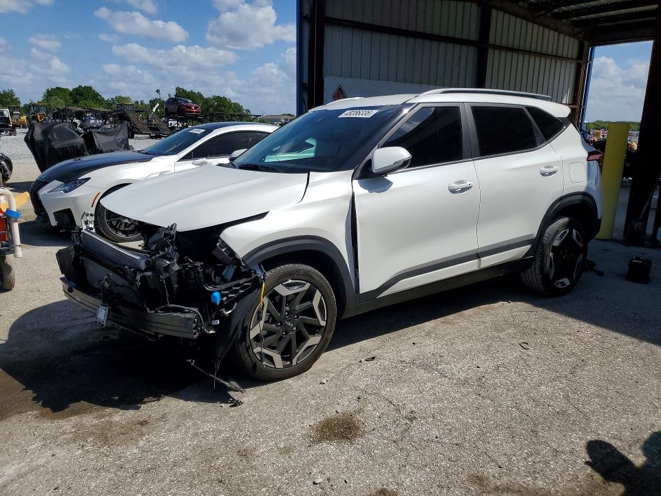 Продажа на аукционе авто 2025 Kia Seltos, vin: KNDETCA72S7679399, номер лота: 48286336