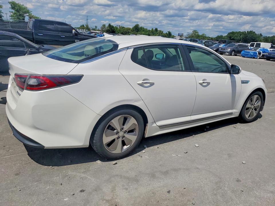 51108586 :رقم المزاد ، KNAGN4AD9F5090525 vin ، 2015 Kia Optima مزاد بيع
