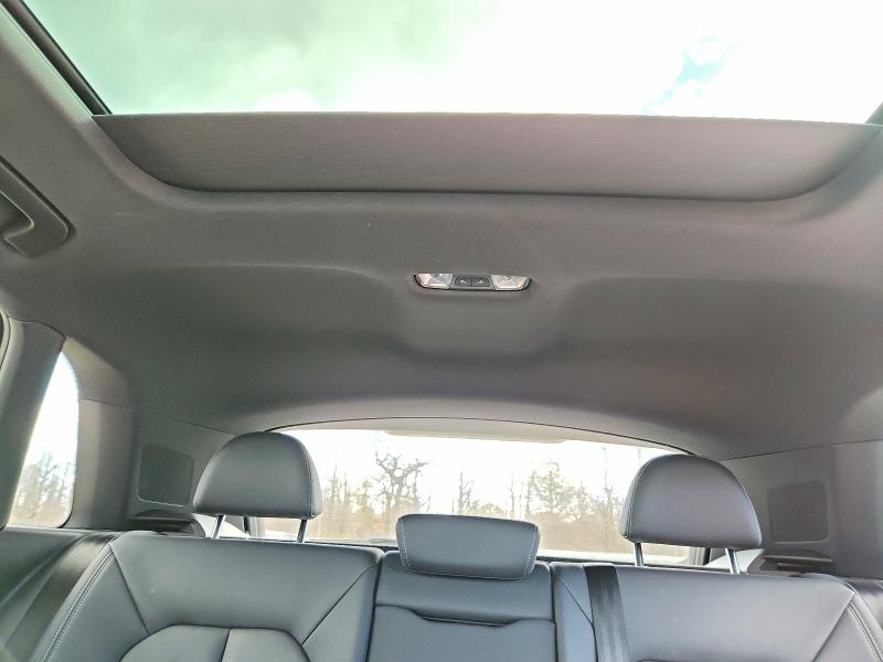 Продажа на аукционе авто 2024 Audi Q3, vin: WA1DECF33R1125002, номер лота: 50649976