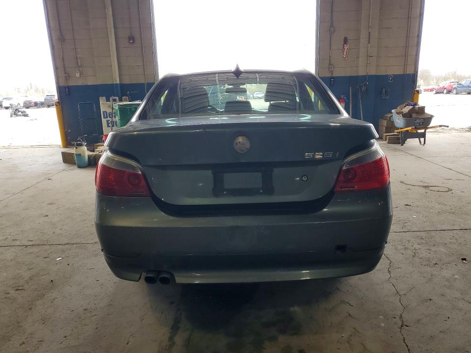 Продажа на аукционе авто 2006 Bmw 525, vin: WBANE53536CK89181, номер лота: 49931316