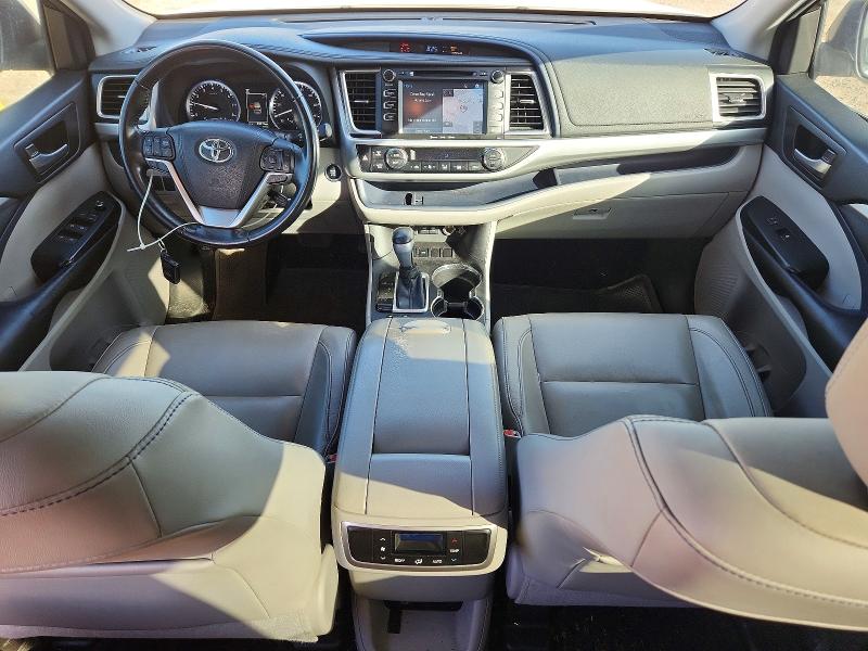 Auction sale of the 2017 Toyota Highlander, vin: 5TDKZRFH0HS517839, lot number: 47601456