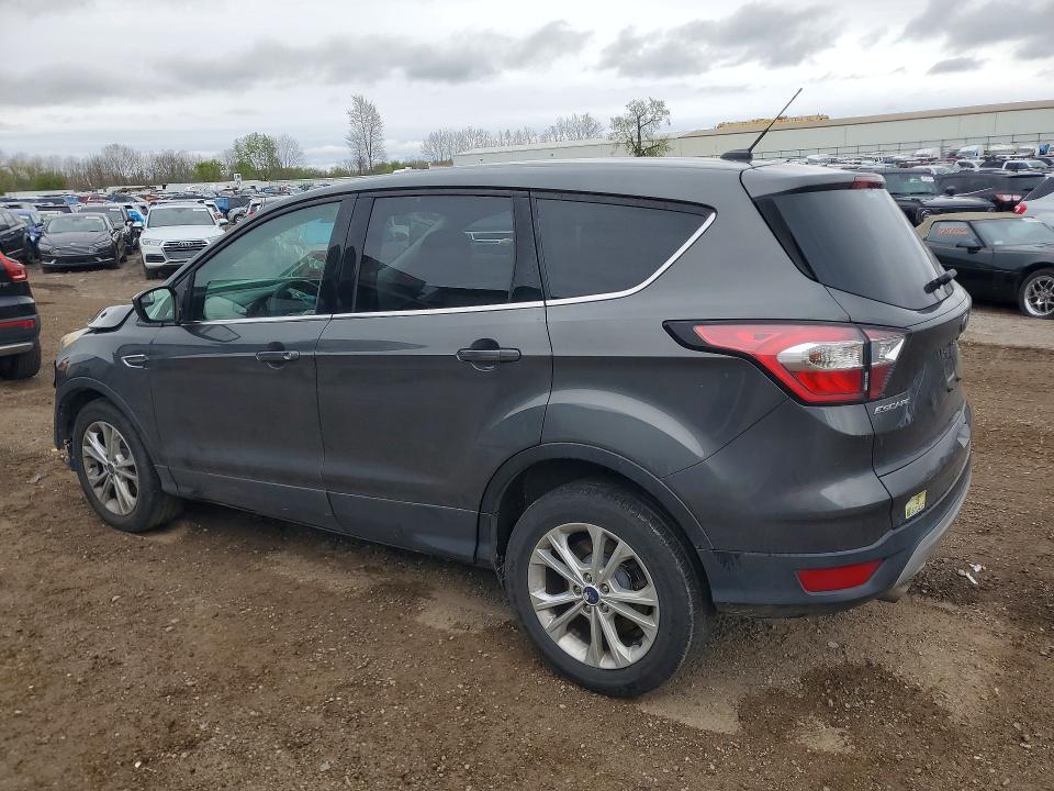2017 Ford Escape მანქანა იყიდება აუქციონზე, vin: 1FMCU0GD8HUC62830, აუქციონის ნომერი: 51360936