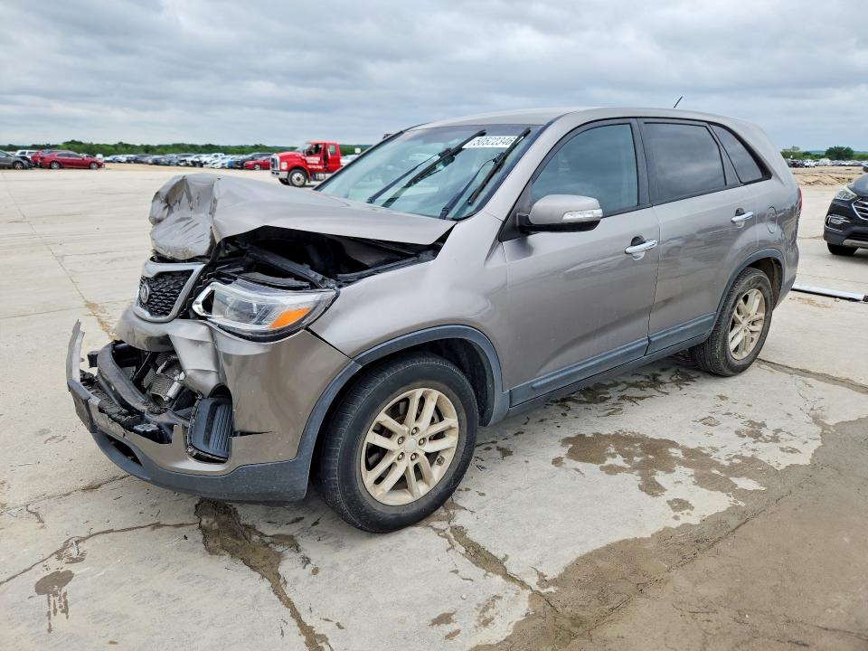 2014 Kia Sorento მანქანა იყიდება აუქციონზე, vin: 5XYKT3A6XEG524102, აუქციონის ნომერი: 50522346