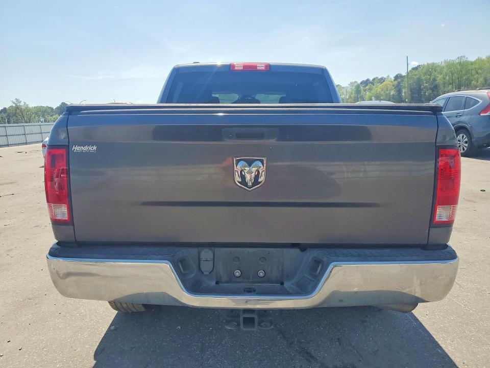 48332526 :رقم المزاد ، 1C6RR6KG3KS726914 vin ، 2019 Ram 1500 Classic مزاد بيع