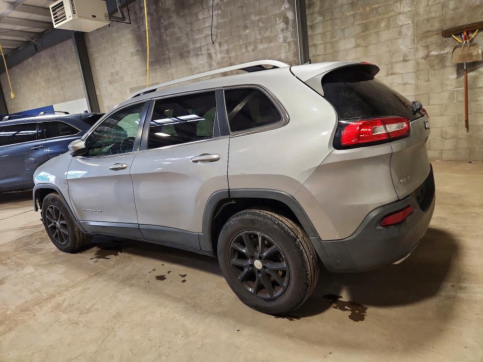 Продаж на аукціоні авто 2016 Jeep Cherokee, vin: 1C4PJMCS1GW153929, номер лоту: 49903576