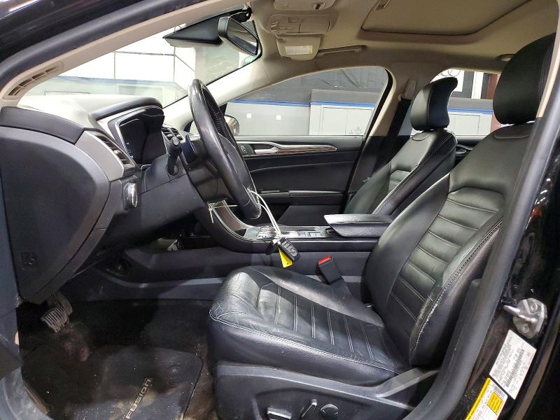 49442686 :رقم المزاد ، 3FA6P0T9XJR118533 vin ، 2018 Ford Fusion مزاد بيع