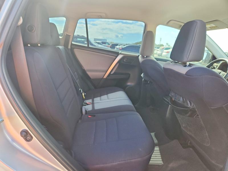 2014 Toyota Rav4 მანქანა იყიდება აუქციონზე, vin: JTMZFREV2EJ011663, აუქციონის ნომერი: 47656146