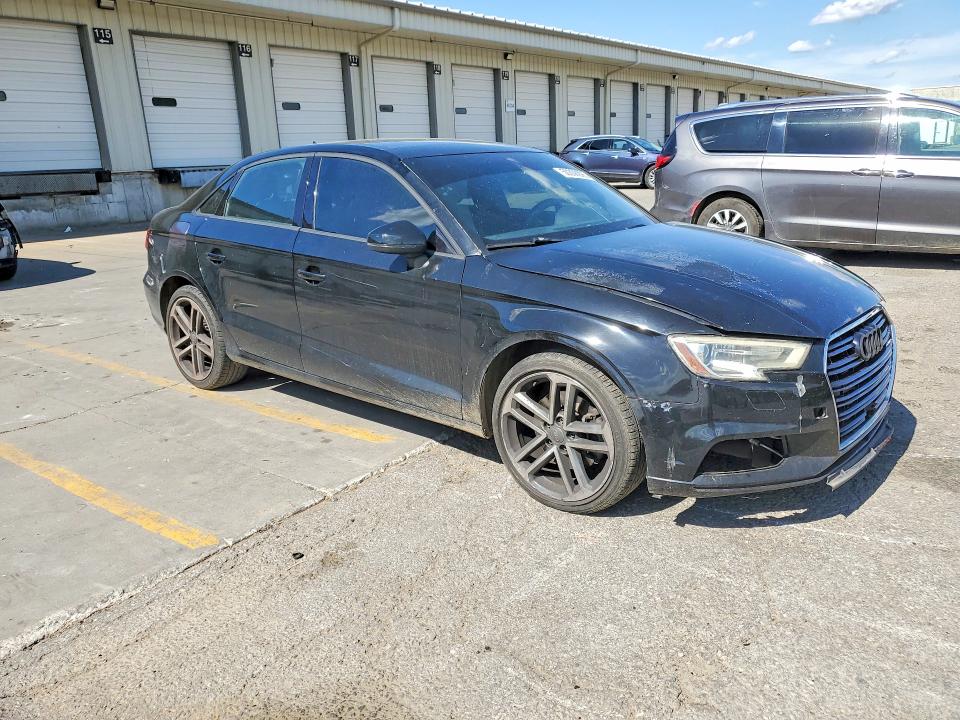 Продажа на аукционе авто 2017 Audi A3, vin: WAUAUGFF7H1042522, номер лота: 50308926
