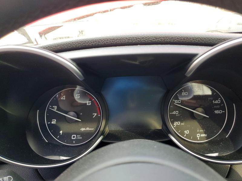 2018 Alfa Romeo Giulia მანქანა იყიდება აუქციონზე, vin: ZARFAEEN7J7597672, აუქციონის ნომერი: 49145396