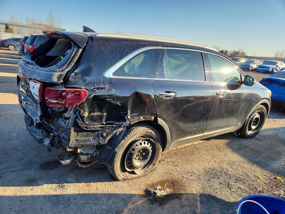 49070816 :رقم المزاد ، 5XYPGDA14JG351093 vin ، 2018 Kia Sorento مزاد بيع