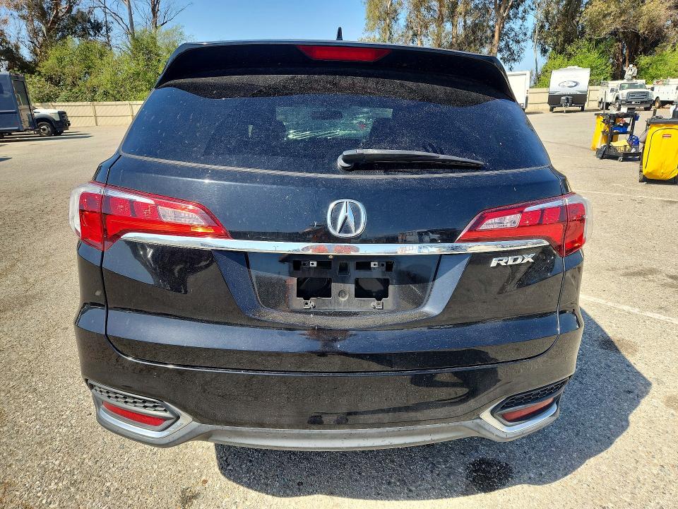 51699626 :رقم المزاد ، 5J8TB3H39HL013851 vin ، 2017 Acura Rdx مزاد بيع