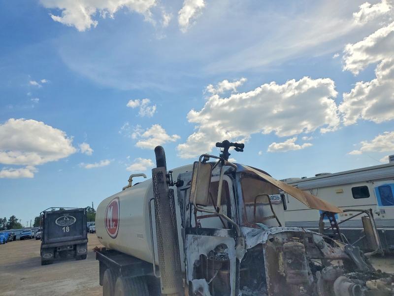 Продаж на аукціоні авто 2015 Peterbilt 352, vin: 2NP3LJ9X5FM292162, номер лоту: 49823936