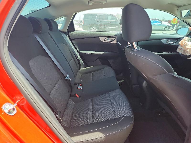 2022 Kia Forte მანქანა იყიდება აუქციონზე, vin: 3KPF24AD0NE453076, აუქციონის ნომერი: 49484686