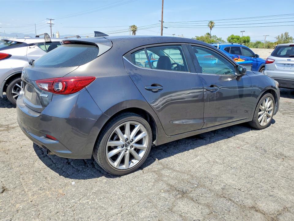 2017 Mazda 3 მანქანა იყიდება აუქციონზე, vin: 3MZBN1M39HM130353, აუქციონის ნომერი: 51147226