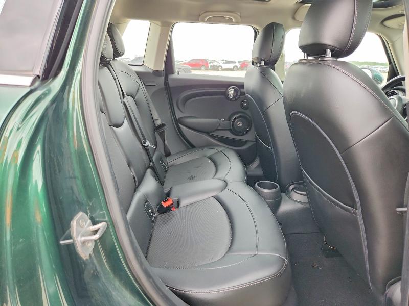 51168606 :رقم المزاد ، WMWXU1C52G2E16615 vin ، 2016 Mini Cooper مزاد بيع