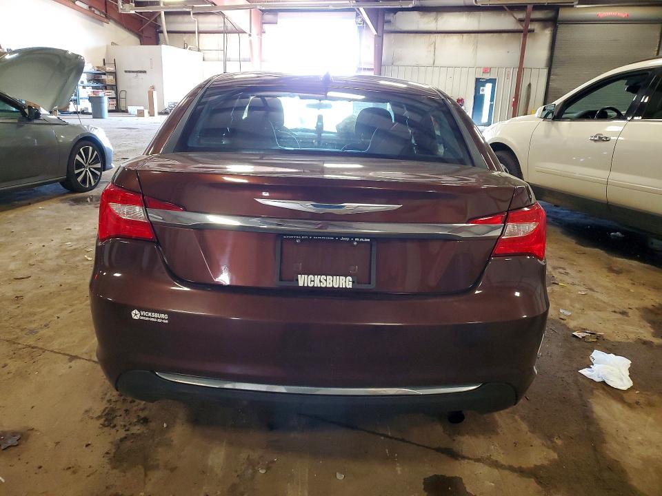 Продаж на аукціоні авто 2012 Chrysler 200, vin: 1C3CCBBB3CN278305, номер лоту: 49111136