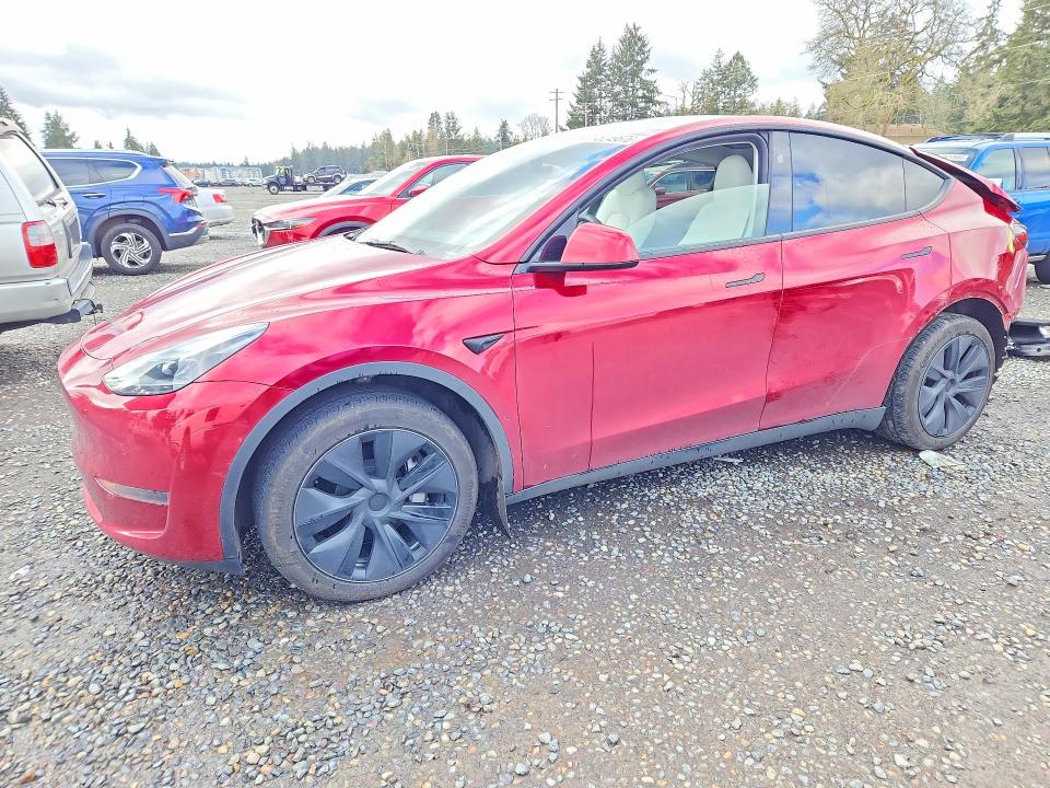 2025 Tesla Model Y მანქანა იყიდება აუქციონზე, vin: 7SAYGDED8SF255763, აუქციონის ნომერი: 48249576
