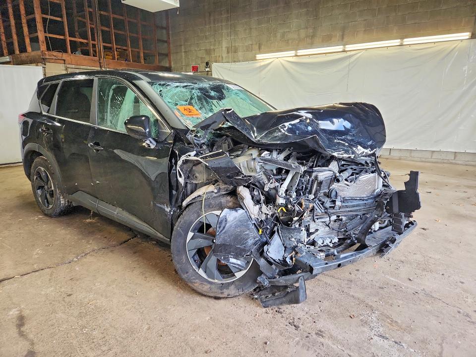 49865986 :رقم المزاد ، 5N1BT3BA5SC790965 vin ، 2025 Nissan Rogue مزاد بيع