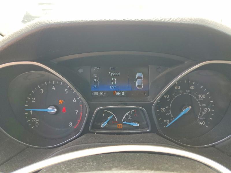 50995416 :رقم المزاد ، 1FADP3K25GL260213 vin ، 2016 Ford Focus مزاد بيع