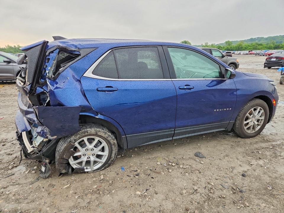 Продажа на аукционе авто 2022 Chevrolet Equinox, vin: 3GNAXUEV2NL295213, номер лота: 51614456