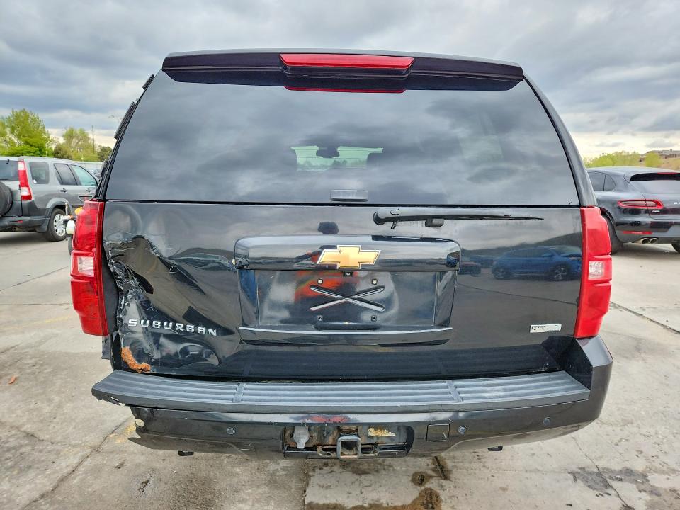 Продажа на аукционе авто 2008 Chevrolet Suburban, vin: 1GNFK16318R133103, номер лота: 51501716