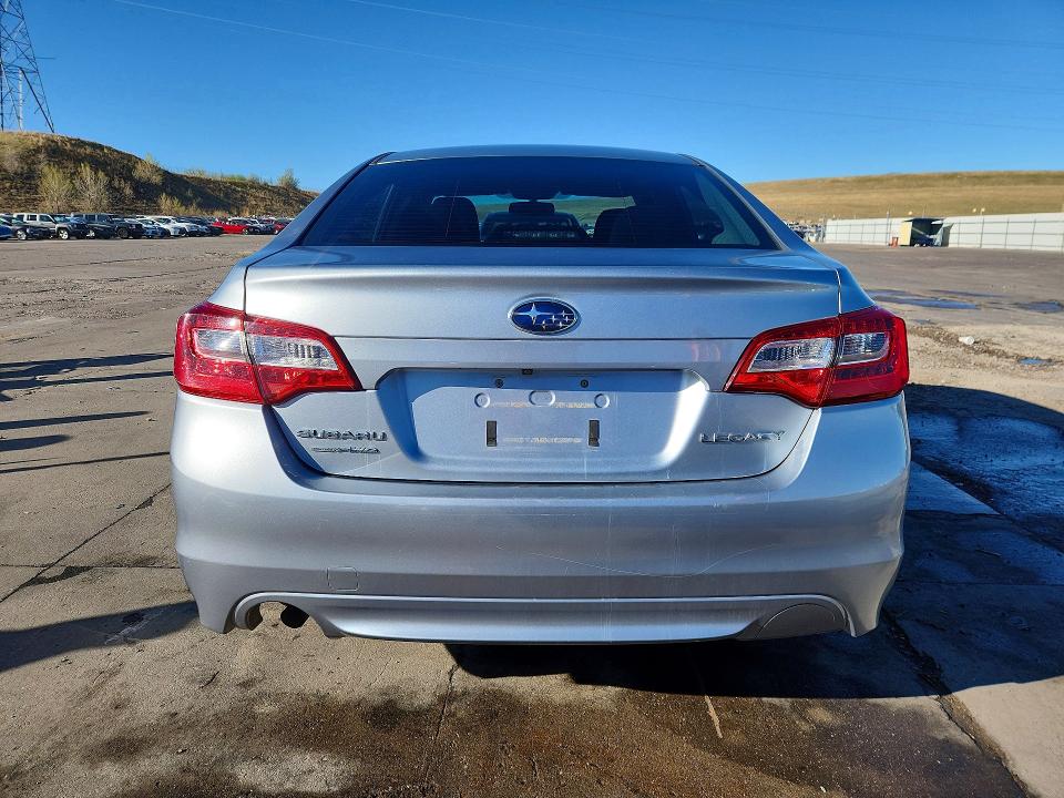 49686426 :رقم المزاد ، 4S3BNBA65F3074255 vin ، 2015 Subaru Legacy مزاد بيع