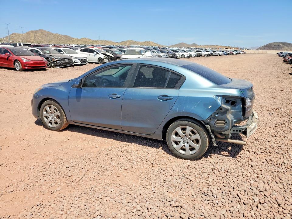 49614626 :رقم المزاد ، JM1BL1UG3B1446847 vin ، 2011 Mazda 3 مزاد بيع