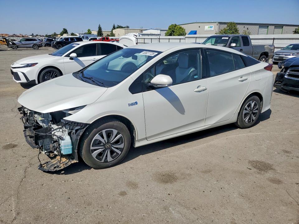 Продаж на аукціоні авто 2019 Toyota Prius Prime, vin: JTDKARFP9K3119021, номер лоту: 49827726